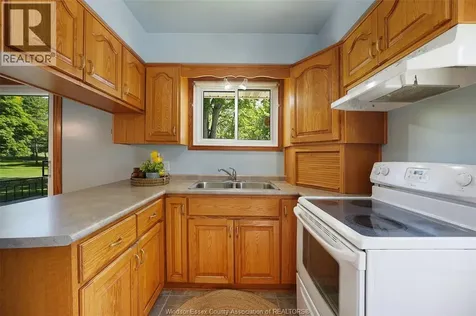 15527 County Road 8 Essex ON N0R 1L0
