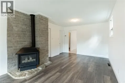 92 East 24th Street Hamilton ON L8V 2Y1