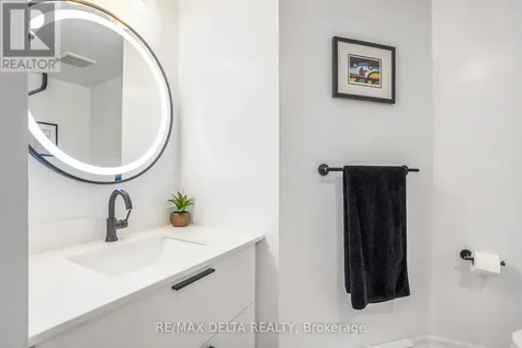 295 Gilmour Street Ottawa ON K2P 0P7