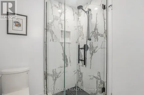 295 Gilmour Street Ottawa ON K2P 0P7