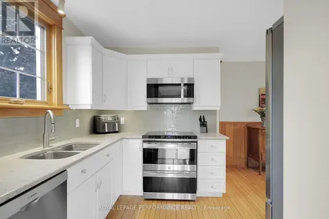 9374 Marvelville Road Ottawa ON K0A 2P0