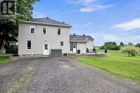 9374 Marvelville Road Ottawa ON K0A 2P0