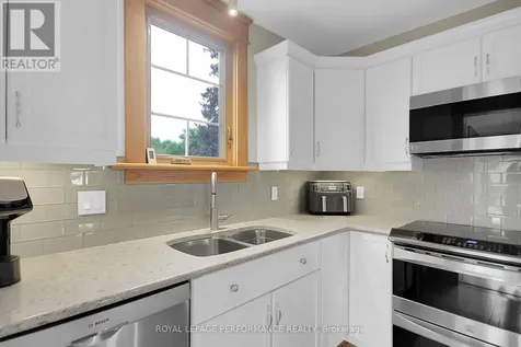 9374 Marvelville Road Ottawa ON K0A 2P0