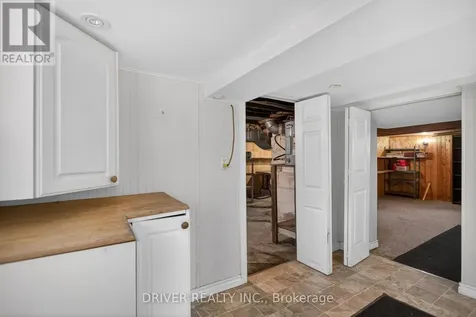 230 Alma Street St. Thomas ON N5P 3B8