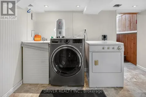 230 Alma Street St. Thomas ON N5P 3B8