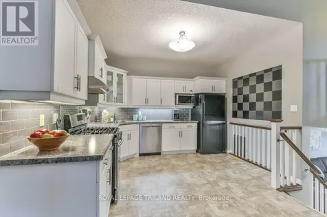 14 Alderwood Court St. Thomas ON N5P 0B2