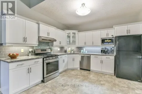 14 Alderwood Court St. Thomas ON N5P 0B2