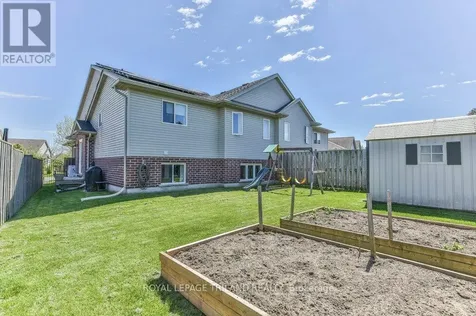 14 Alderwood Court St. Thomas ON N5P 0B2