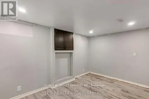 176 Kenneth Avenue Kitchener ON N2A 1W2