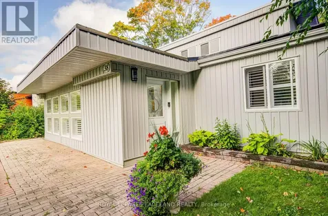 38 Lakeview Avenue Whitchurch-stouffville ON L4A 2H1