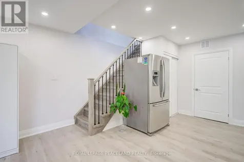 38 Lakeview Avenue Whitchurch-stouffville ON L4A 2H1