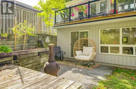 38 Lakeview Avenue Whitchurch-stouffville ON L4A 2H1