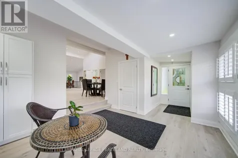 38 Lakeview Avenue Whitchurch-stouffville ON L4A 2H1
