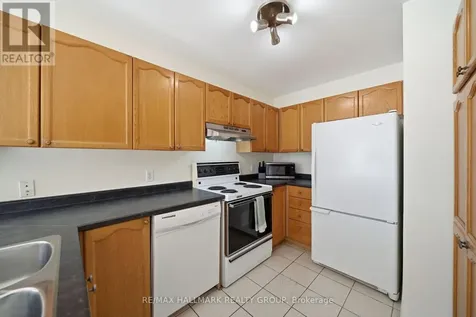 902 Paradise Crescent Ottawa ON K4A 3S5