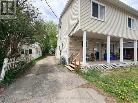 198 Harriet Street Arnprior ON K7S 2T1