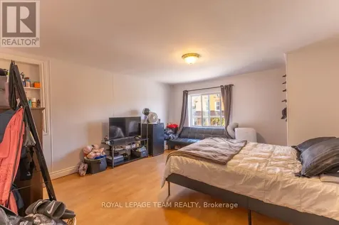 198 Harriet Street Arnprior ON K7S 2T1