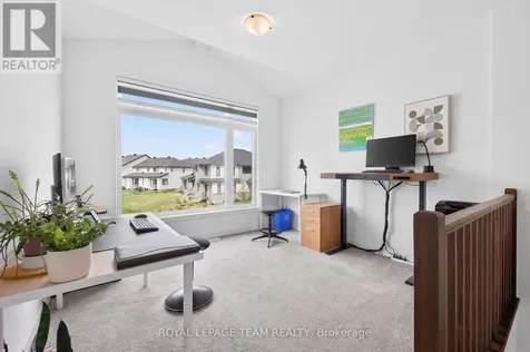 160 Highgarden Terrace Ottawa ON K1T 0W1