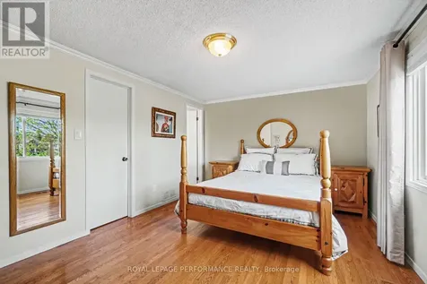 1689 Boisbriand Crescent Ottawa ON K1C 4V6