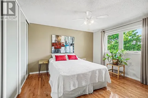 1689 Boisbriand Crescent Ottawa ON K1C 4V6