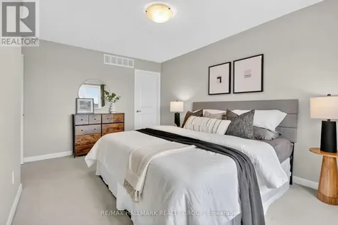58 Teelin Circle Ottawa ON K2J 6T9