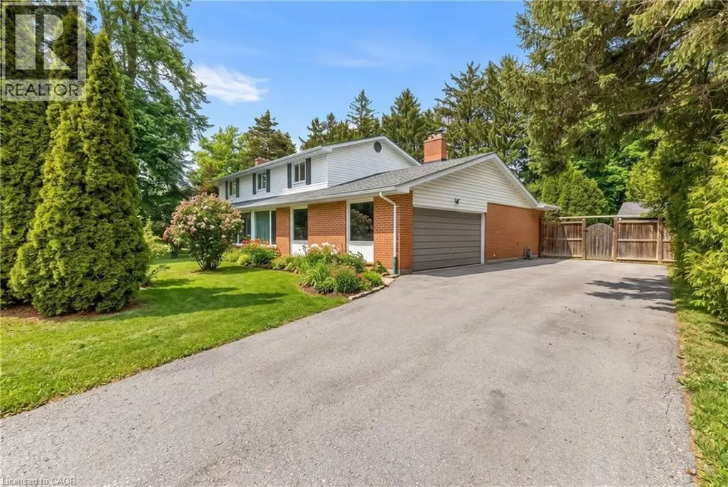 145 Wolfdale Avenue Oakville ON L6L 4R9