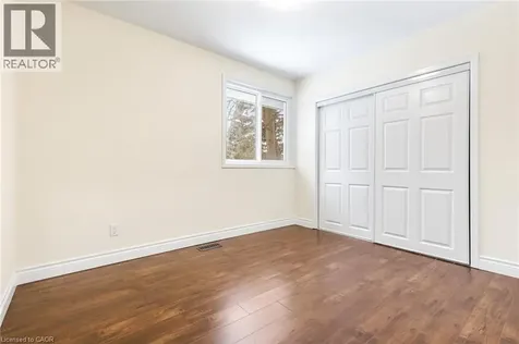 145 Wolfdale Avenue Oakville ON L6L 4R9