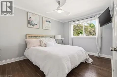 600 Deborah Crescent Burlington ON L7T 2N1