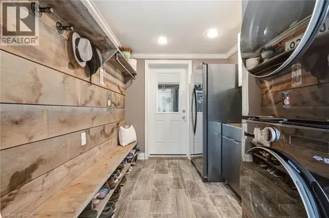 600 Deborah Crescent Burlington ON L7T 2N1