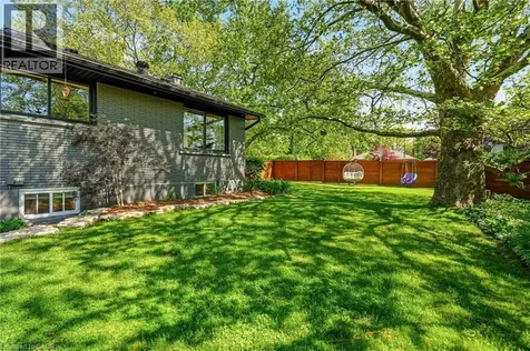 600 Deborah Crescent Burlington ON L7T 2N1
