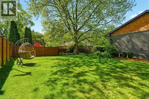 600 Deborah Crescent Burlington ON L7T 2N1
