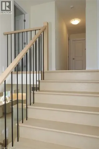 220 Jeffrey Place Kitchener ON N2C 2T7