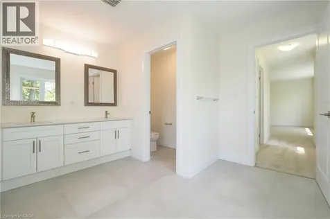 220 Jeffrey Place Kitchener ON N2C 2T7