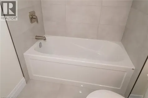 220 Jeffrey Place Kitchener ON N2C 2T7