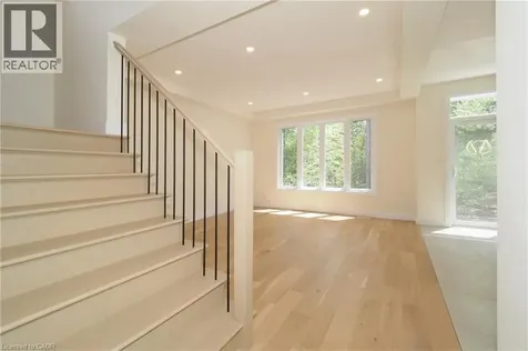 220 Jeffrey Place Kitchener ON N2C 2T7