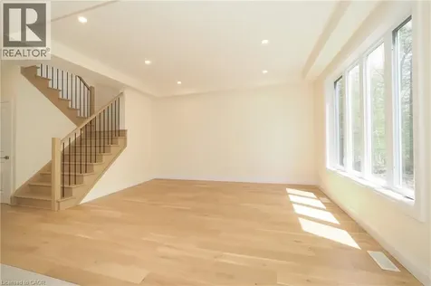 220 Jeffrey Place Kitchener ON N2C 2T7