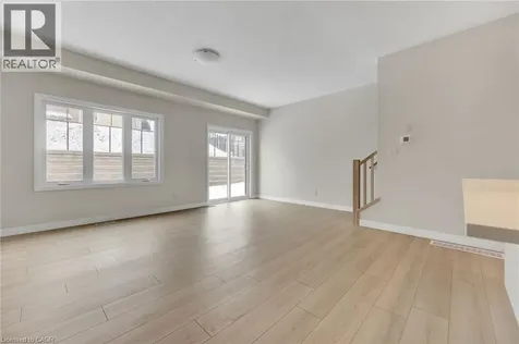 16 Sandstone Street Cambridge ON N1S 4Y4