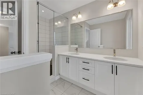 16 Sandstone Street Cambridge ON N1S 4Y4