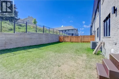 16 Sandstone Street Cambridge ON N1S 4Y4