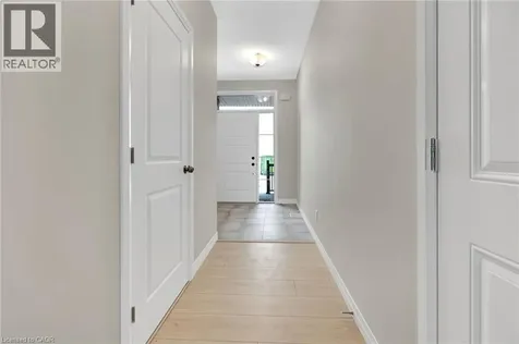16 Sandstone Street Cambridge ON N1S 4Y4