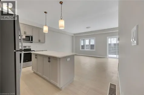 16 Sandstone Street Cambridge ON N1S 4Y4
