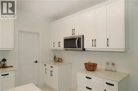 217 Jeffrey Place Kitchener ON N2C 2T7