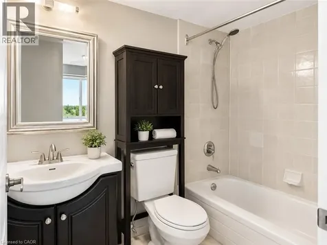 237 King Street West Cambridge ON N3H 5L2