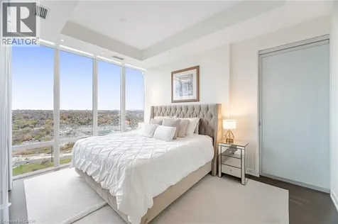 88 Park Lawn Road Etobicoke ON M8Y 0B5