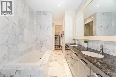 88 Park Lawn Road Etobicoke ON M8Y 0B5