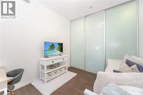 88 Park Lawn Road Etobicoke ON M8Y 0B5