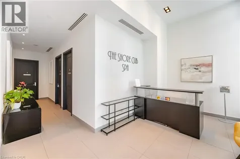 88 Park Lawn Road Etobicoke ON M8Y 0B5