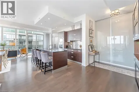 88 Park Lawn Road Etobicoke ON M8Y 0B5