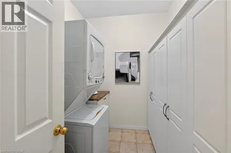 83 Morrison Crescent Grimsby ON L3M 5K5
