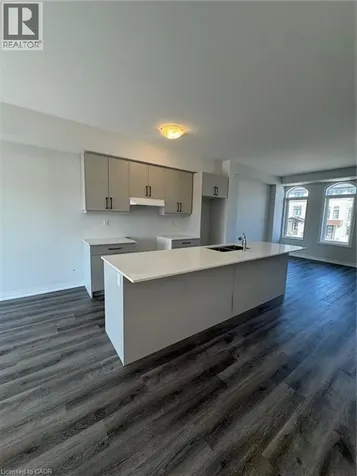 155 Equestrian Way Cambridge ON N3E 0E8