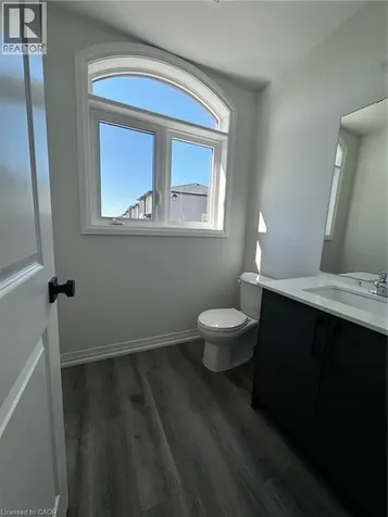 155 Equestrian Way Cambridge ON N3E 0E8